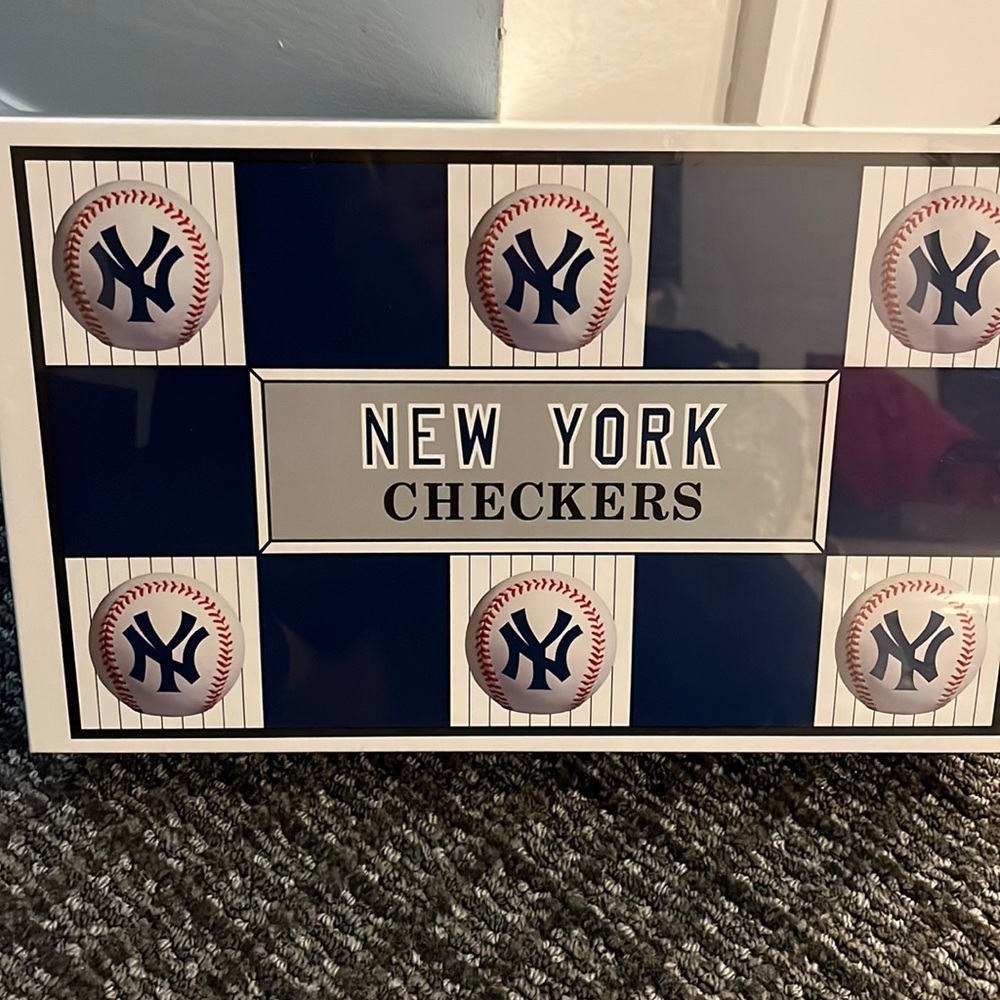 New York checkers game